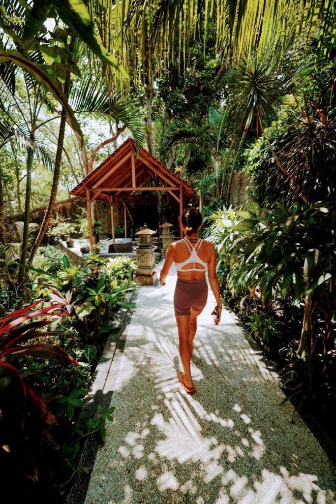 Sattva Yoga Retreat Villas Canggu Екстериор снимка